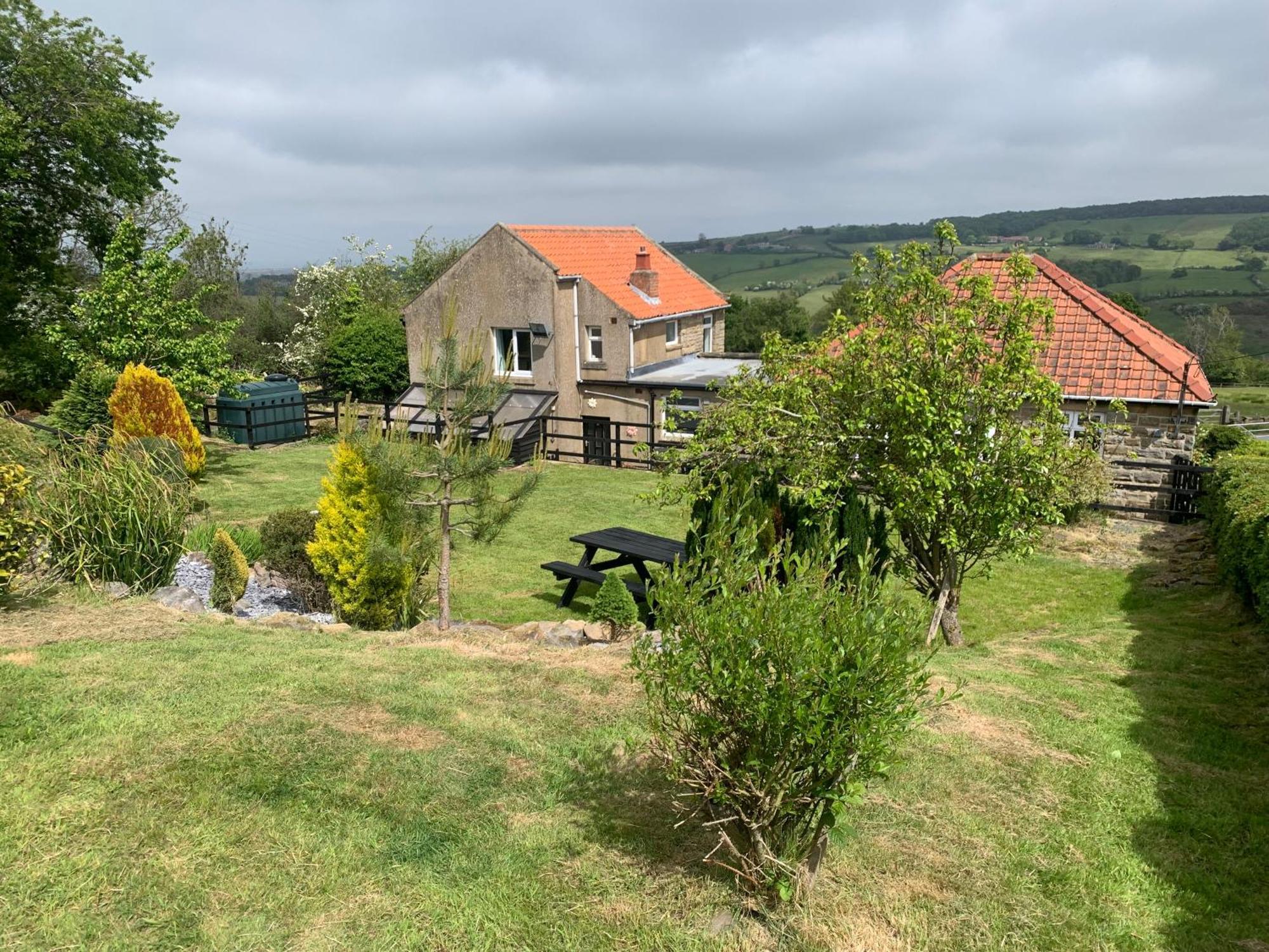 Brambly Cottage Whitby Exterior photo